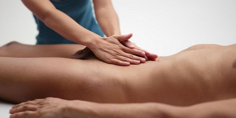 It is best to have an experienced professional perform a massage for penis enlargement. 